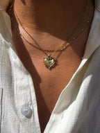 Model draagt de Fiore de ketting